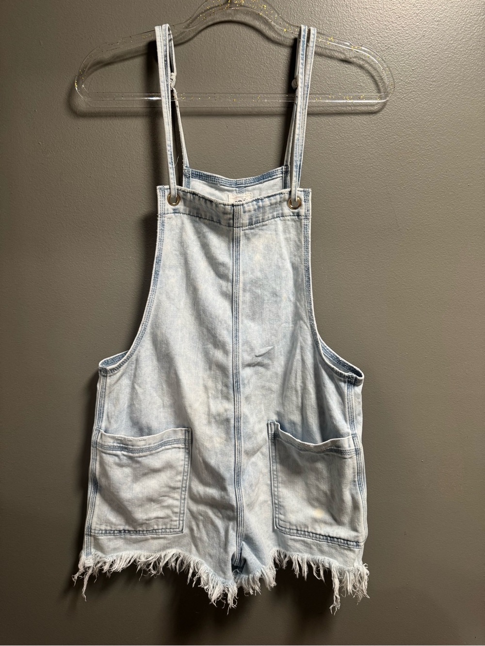 AERIE Double Strap Light Blue Denim Short Overalls Frayed Hem with pockets M